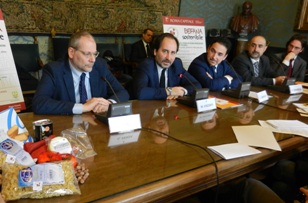 Befana a Roma: Olio Sabina DOP nella calza a 'km 0' per aiutare i più bisognosi